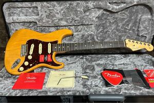 Fender Limited Lightweight Ash American Professional Stratocaster