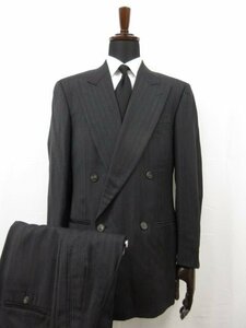 美品 【エルメネジルドゼニアソフト Ermenegildo Zegna soft】 ダブル4B スーツ (メンズ) 46-7R グレー系 ストライプ織 ■27RMS8105