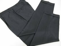 極美品 【フィーロ FILO】ゼニアトロフェオ生地 ウール 2ボタン オーダースーツ (メンズ) size52~54相当 グレー系 ストライプ■28RMS8269■_画像3