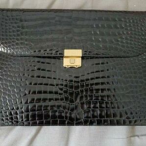 i santiクラッチバッグ