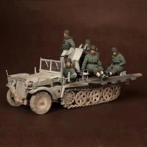 樹脂 模型 大戦 フィギュア 兵士 5体セット 1/35 ミリタリー 陸軍 戦車 樹脂 未塗装 未組み立て 外国兵 ジオラマ レジン 車なし G185_画像1