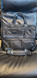 TUMI ビジネスバッグ 26141D2 ブラック ALPHA Expandable 美品