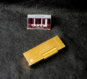 　極美品　　dunhill高級ガスライタ－　　ゴ－ルド／ダイヤモンドカット　ｄマ－ク　　