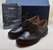 SALE!! トリッカーズ Tricker's　4EYES　プレーンダービー　ダイナイトソール　WOODSTOCK ESPRESSO　5636 UK8 26.5cm 未使用品　イギリス製_画像1