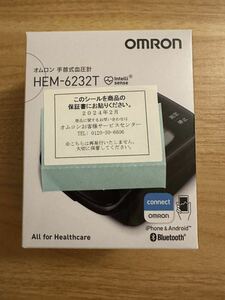 オムロン OMRON 手首式血圧計 HEM-6232T 自動血圧計 