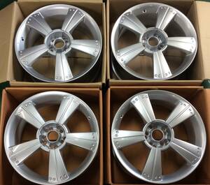 18インチホイール ４本セット 18×8Ｊ PCD115 オフセット40 ハブ73 5穴 