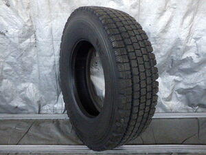 UT2444-ブリヂストン W910 275/80R22.5 151/148J 中古 9.9分山 1本のみ スタッドレスタイヤ 2018年製