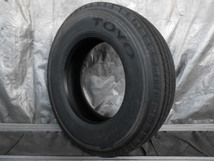 UT1692-トーヨータイヤ M102 275/80R22.5 151/148J 中古 9.9分山 1本のみ サマータイヤ 2020年製_画像1