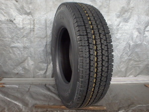 UT0889-再生 M919 275/80R22.5 151/148J 149/146L 未走行再生 1本のみ スタッドレスタイヤ