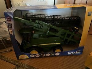 JOHN DEERE multi functional bruder