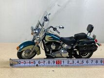 ◆FQ165 バイク 模型 ハーレーダビッドソン 1:12スケール AUTHENTIC DIE-CAST　ミニチュア　コレクション　置物　ミニカー　オートバイ◆T_画像2