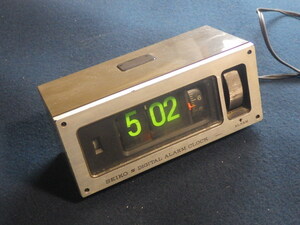 『SEIKO セイコー デジタルアラームクロック DP676』日本製 パタパタ時計 目覚まし時計