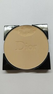 DIORSNOW ディオールスノー パーフェクト ライト コンパクト ファンデーション 12g[SPF10/PA++]1W 原産国:フランス