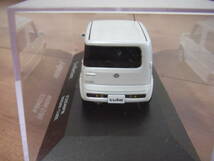 京商　日産　キューブ　ミニカー　白　ホワイト　KYOSHO　NISSAN　CUBE　1/43_画像4