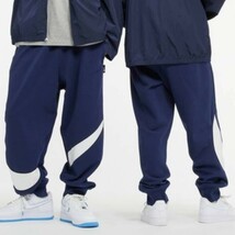 [新品] ナイキ Nike スウェットパンツ スウッシュパンツ フリースパンツ ロングパンツ ビッグスウッシュ Mサイズ_画像2