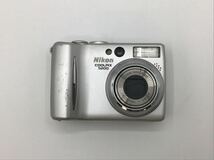 09064 【動作品】 Nikon ニコン COOLPIX 5200 コンパクトデジタルカメラ バッテリー付属_画像1