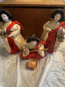 高級　雛人形 大三五3人官女 美品　高級柾目木箱入レア　セレブ　伝統　巨匠　激安最終赤字大処分！