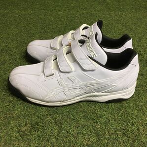 RK409 asics アシックス 1123A015 NEOREVIVE TR 2 野球 ソフトボール用トレーニングシューズ 26.5cm 傷有り 未使用 展示品 シューズの画像2