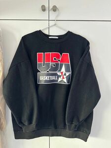 アメカジ スウェット トレーナー 古着 90s ロゴ ビンテージ ブラック vintage 黒 USA Basketball 