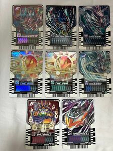 ライドケミートレカ　仮面ライダーガッチャードphase03 レジェンド　アルティメットバイス　SR サン　ユニコーン　マジェード