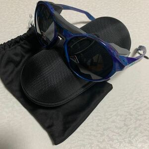 オークリー サングラス　クリフデン　限定　oakley スポーツ　登山　サイドブラインダー　未使用　オーバル型　バイク　自転車