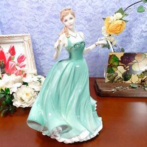 英国 【 コールポート COALPORT】★True Love★躍動感あふれる若々しい フィギュリンです！ アンティーク フィギュア イギリス 陶器人形