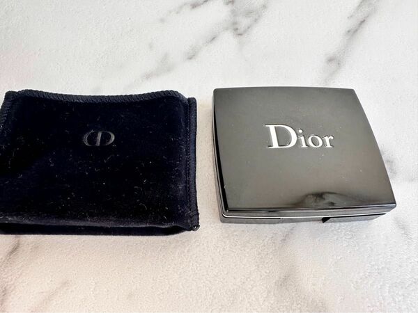 Dior ディオール アイシャドウ　ディオールショウモノ　633