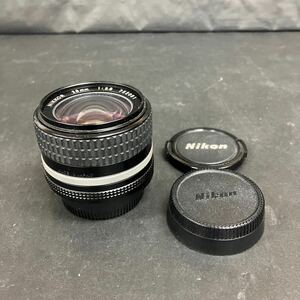 Z1243 希少 Nikon ニコン NIKKOR 28mm 1:2.8 マニュアルフォーカス 一眼レフカメラ用 レンズ キャップ 裏蓋付き 現状 動作未確認 ジャンク