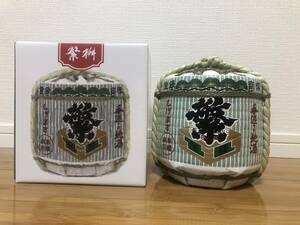 日本酒　こも樽　1800ml 1本　繁桝