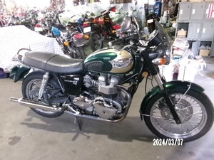 トライアンフ　ボンネビル　T100　車検有り