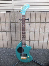 FERNANDES ZO-3 芸達者 フェルナンデス アンプ内臓ギター 専用ソフトケース付 ミニギター ぞうさんギター エレキギター_画像1