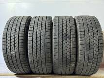 送料無料　A461 2021製 BRIDGESTONE BLIZZAK VRX3 225/45R18 中古　スタッドレスタイヤ　4本セット 7分山_画像1