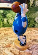 90' vintage M&M's SPORTS Chocolate Dispenser◇basketball◆ビンテージエムアンドエムズディスペンサー◆バスケ◇当時◇マスコット_画像3