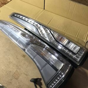 動作OK 日産 セレナハイウェイスターSC26/C26/FC26/HC26/HFC26 純正後期 LED 左右 テールライト ランプ KOITO 220-23682 R/Lの画像6