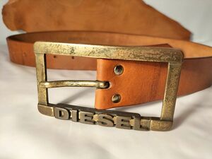 【ゴールドデカロゴバックル】DIESEL　正規品　高級レザーベルト　厚本革/真鍮