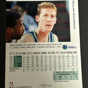 NBA 97-98 FLEER TRADITIONS TIFFANY #44 Shawn Bradley パラレルの画像6