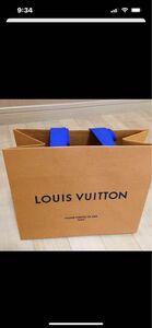 LOUIS VUITTON