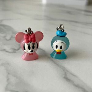 ディズニー めじるしアクセサリー ミニーマウス ドナルドダック キーホルダー