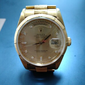 ロレックスデイデイト。 腕時計。 自動巻きK18無垢。の画像1