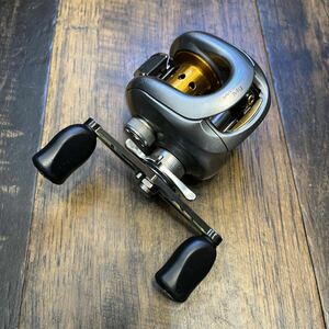 シマノ SHIMANO 07メタニウムmg 右ハンドル ZPIハンドル