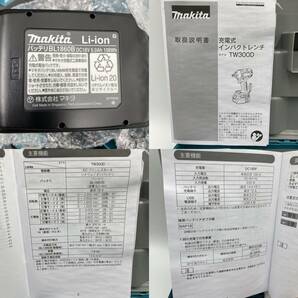 ko0320/03/54 未使用 makita マキタ 充電式インパクトレンチ TW300DRGX バッテリBL1860B×2本 充電器DC18RF ケース付 純正フルセットの画像10