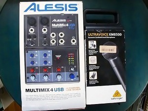 BERINGER XM8500マイク＆ALESIS MULTIMIX4 USB ミキサー