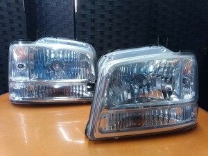 エブリィワゴン　エブリィ　スクラム　スクラムワゴン　後期　DA62　DA62V　DA62W　DA52W　DG62W　 ヘッドライト左右　KOITO　100-32673