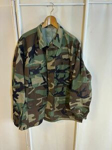 ミリタリージャケット アウトドア ウッドランドカモ 迷彩 米軍実物 サイズL ビックサイズ　アメリカ古着