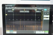 [NZ][C4019714]美品 Tektronix テクトロニクス 2SERIES MSO22 ミックスドシグナルオシロスコープ マニュアル、TPP0200プローブ、元箱等付き_画像8