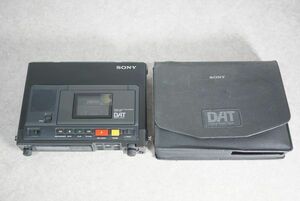 [QS][C4028180] SONY ソニー TCD-D10 TAPE-CORDER DATレコーダー ケース付き 現状品