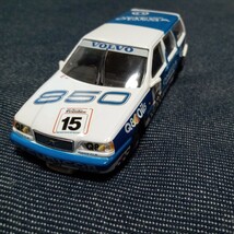 24901 ミニカー 1/43 delprado 1994 VOLVO850_画像1