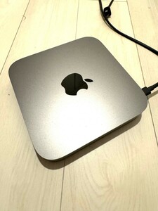 mac mini late 2018 i7 32GB SSD512GB