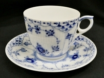 16 38-591540-16 [Y] ロイヤルコペンハーゲン ROYAL COPENHAGEN ブルーフルーテッド カップ＆ソーサー 食器 茶器 福38_画像1