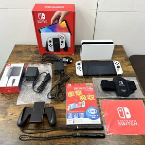 ★美品★2023 任天堂 Nintendo Switch ニンテンドースイッチ ★有機EL本体＋付属品多数（未使用品も有り）★ HEG-001 ホワイト の画像1